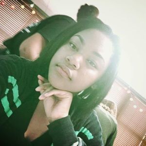 Meet your Posher, Tanisha